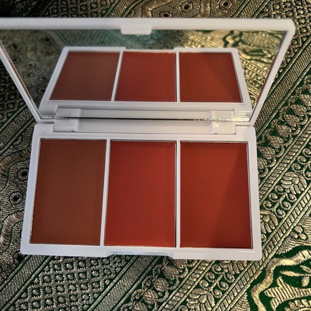 Seraphine Botanicals Primrose + Cream - Lip & Cheek Cream Palette -  Unused